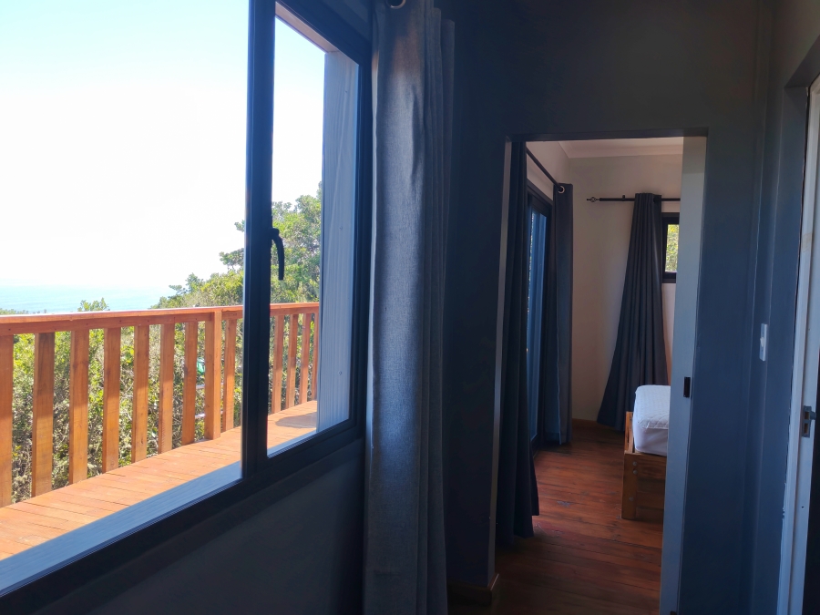 2 Bedroom Property for Sale in Beachview Eastern Cape